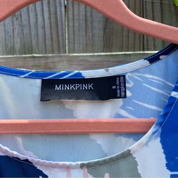 ✨ MinkPink Abstract Dress - Size Small - Like New - Picture 3 of 4